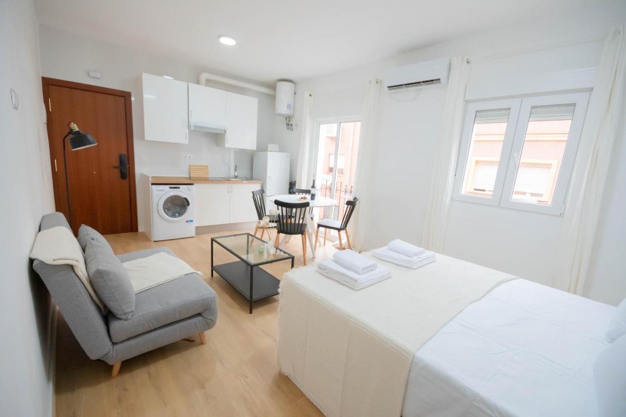 For You Rentals Encantador Y Unico Estudio Temporal En Tetuan Madrid Mlu1º1 Buitenkant foto
